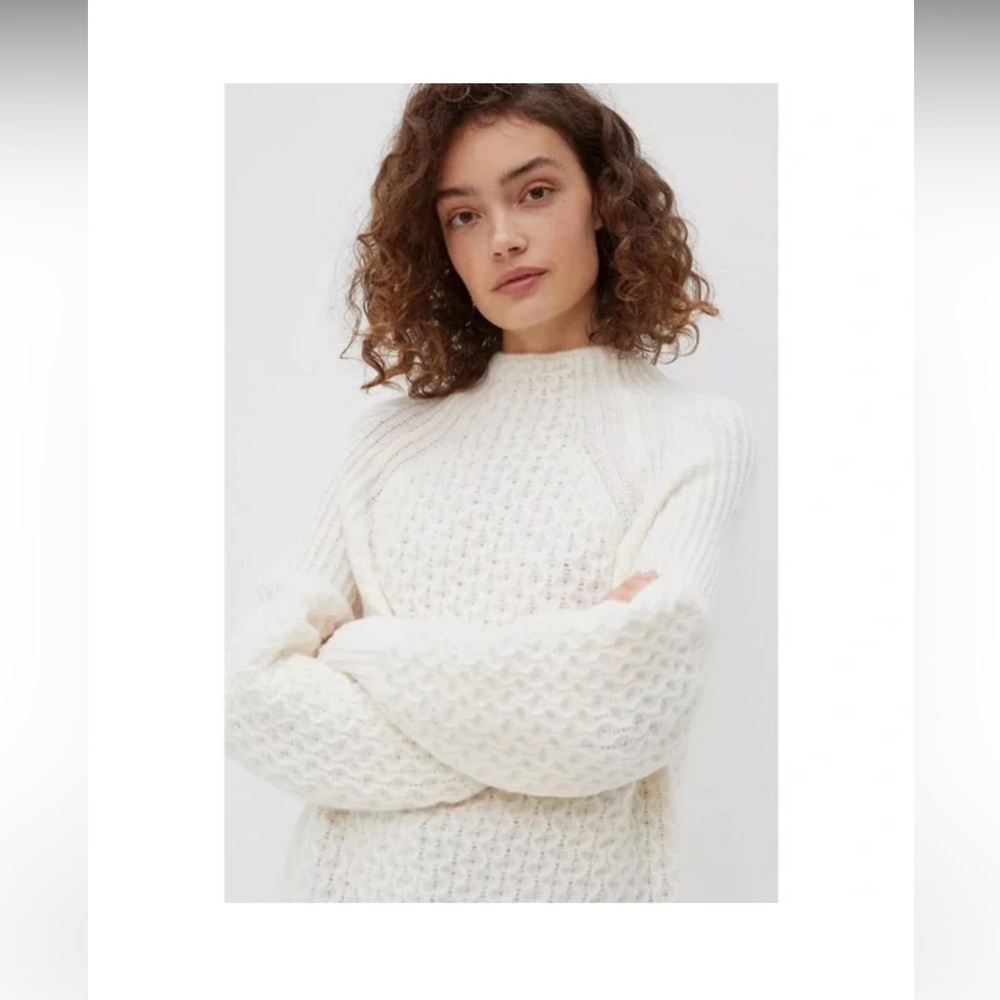 Anthropologie Sweater Women’s Small Cream Cowl Neck Pullover